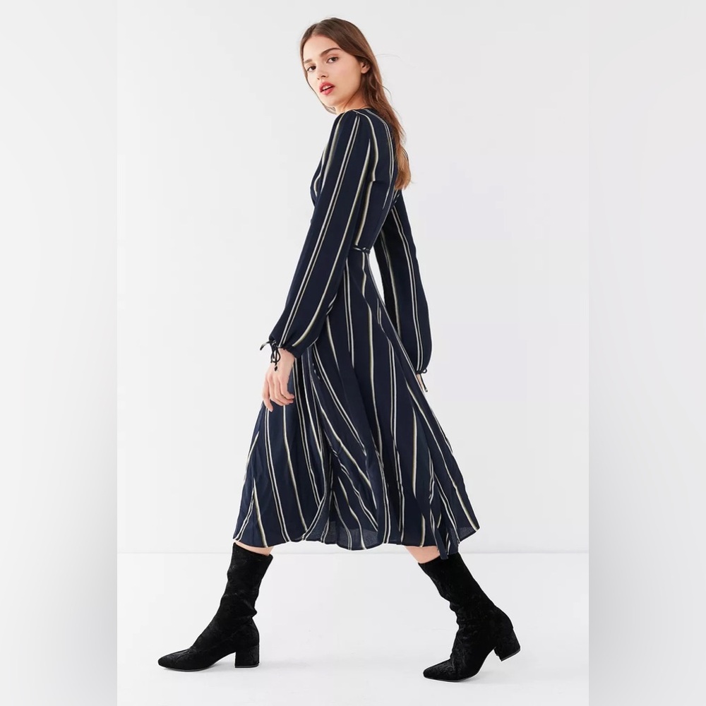 UO Audrey Blue Striped Long-Sleeve Wrap Midi Dress